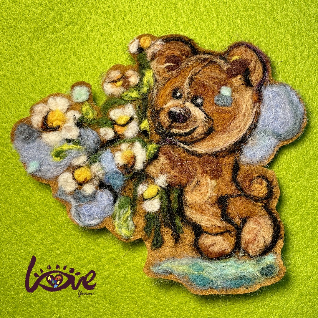 lovely bear holding the flowers