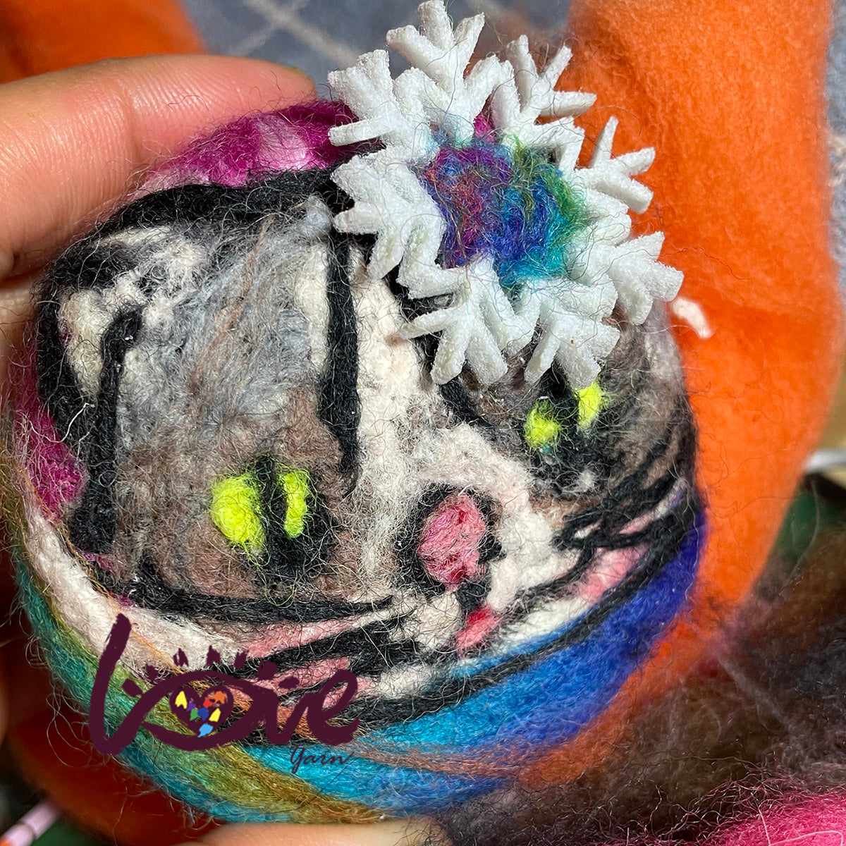 Cat with snow