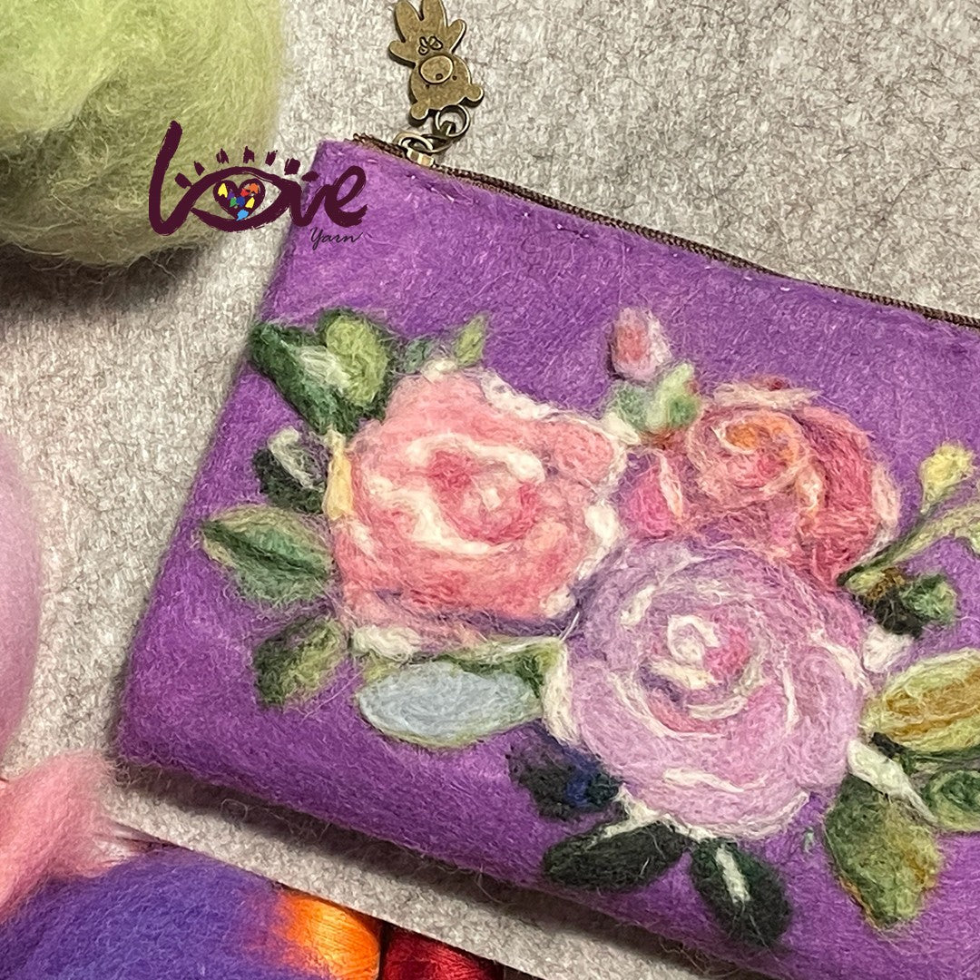 Pink flowers zipper pouch